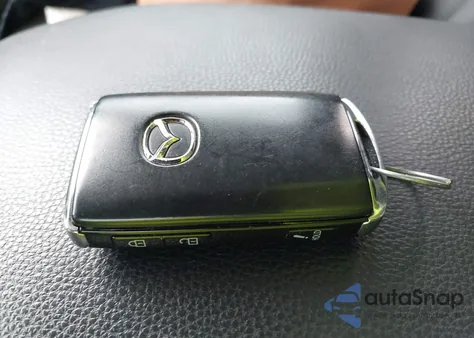 2021 Mazda Mazda3 Premium из США, поврежденный, VIN JM1BPAML4M1306570